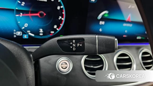 Mercedes-Benz E-Class W213 id 4593268 из Кореи 29