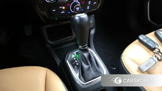 Jeep Renegade id 3095317 из Кореи 19