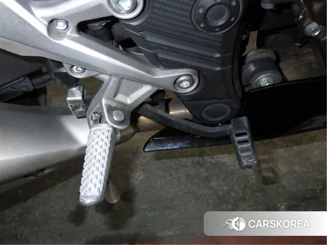 Honda CBR400R id 3950050 из Японии 25