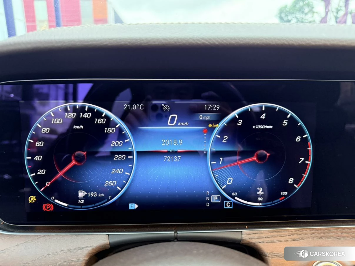 Mercedes-Benz E-class id 4492628 из Китая 14