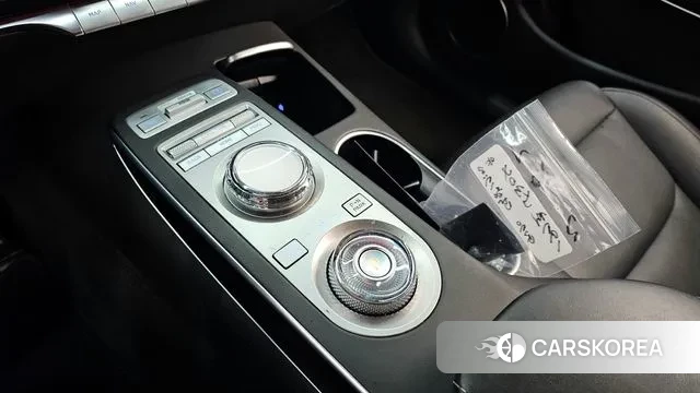 Genesis GV70 id 3680749 из Кореи 19