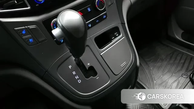 Hyundai The New Grand Starex id 3362309 из Кореи 19