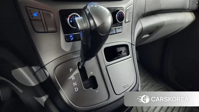 Hyundai The New Grand Starex id 3182892 из Кореи 19