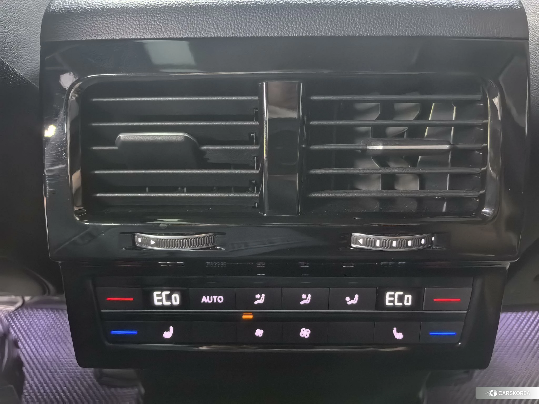 Volkswagen Touareg id 4441361 из Китая 11