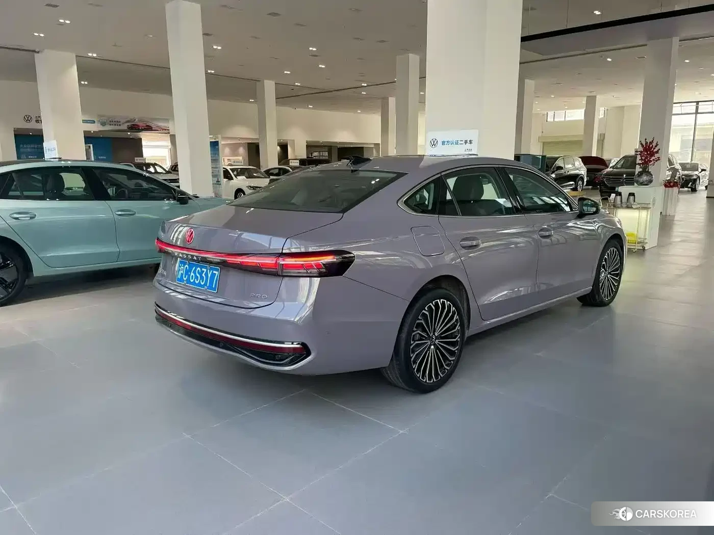 Volkswagen Passat id 4570525 из Китая 9