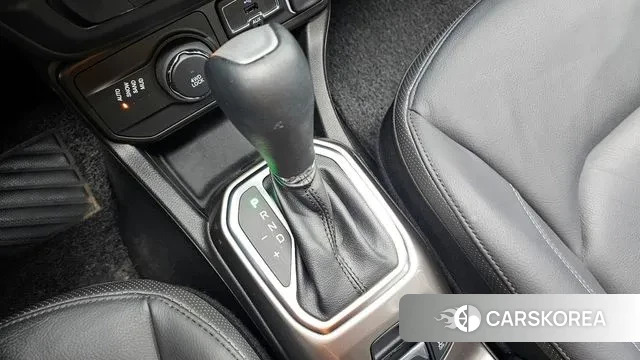 Jeep Renegade id 3518945 из Кореи 19