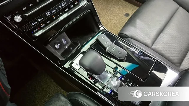 Kia K7 Premier Hybrid id 3024230 из Кореи 19