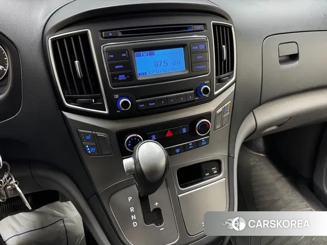 Hyundai The New Grand Starex id 3259332 из Кореи 16