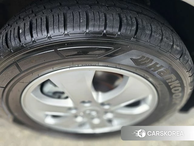 Hyundai The New Grand Starex id 4546953 из Кореи 19