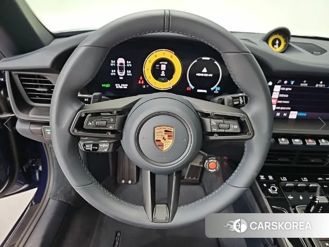 Porsche 911(992) id 4612236 из Кореи 15