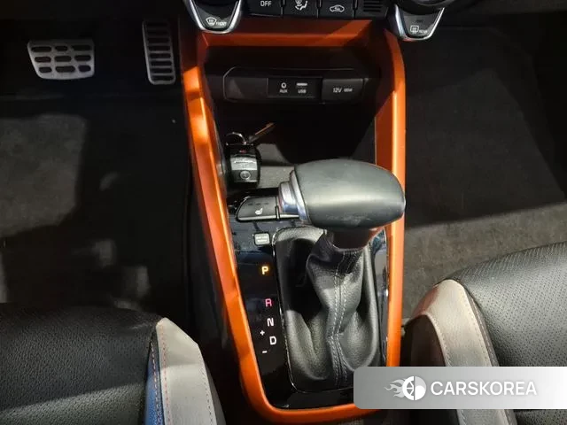 Kia Stonic id 3714158 из Кореи 19