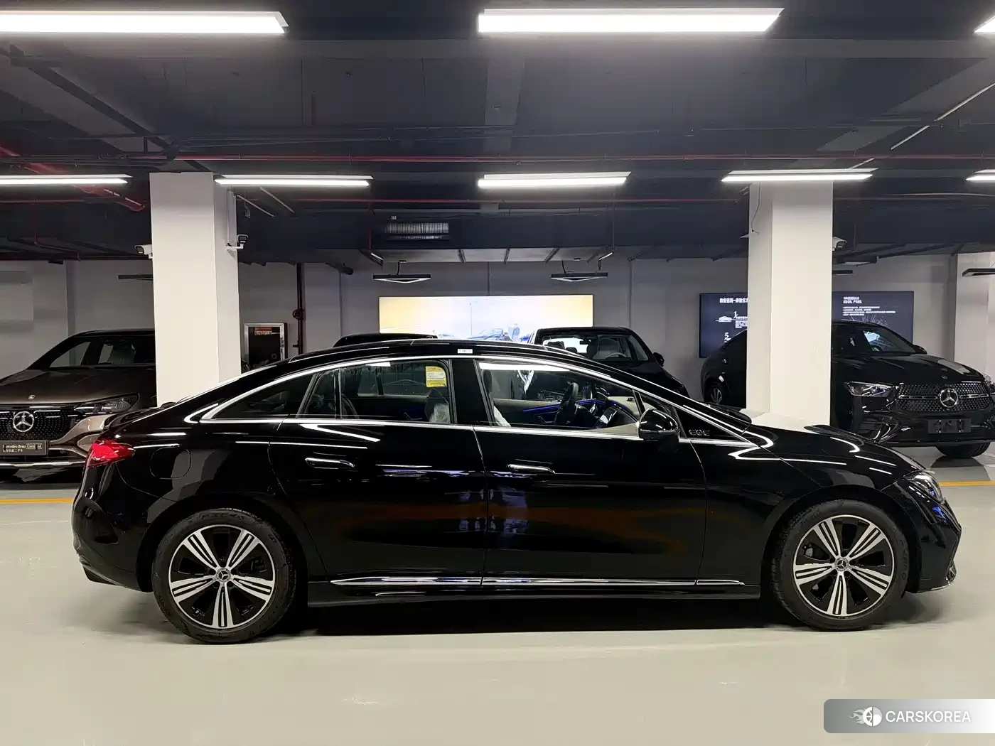 Mercedes-Benz EQE id 4547423 из Китая 15