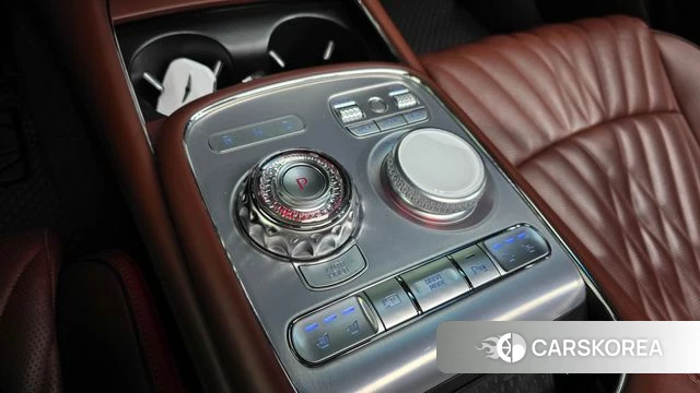 Genesis G90 (RS4) id 3964807 из Кореи 19