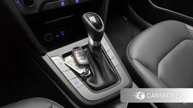 Hyundai Avante AD id 4717935 из Кореи 19