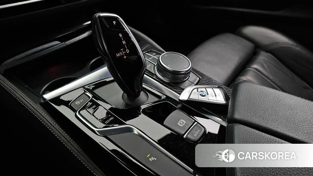 BMW 5 Series (G30) id 4326022 из Кореи 31