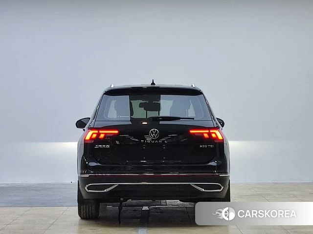 Volkswagen Tiguan L id 4314444 из Китая 17