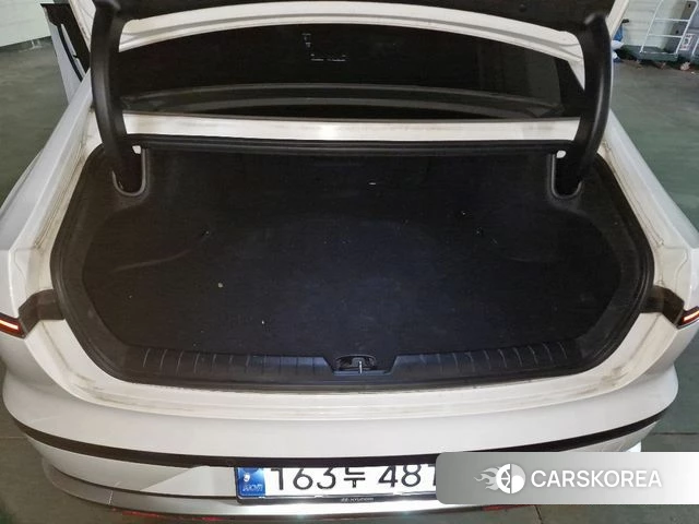 Hyundai Grandeur (GN7) id 4186539 из Кореи 19