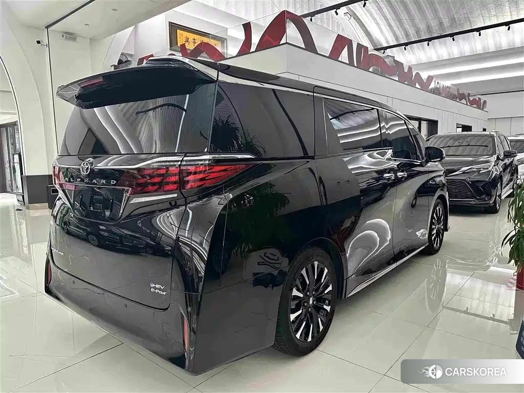 Toyota Elfa id 4576314 из Китая 15