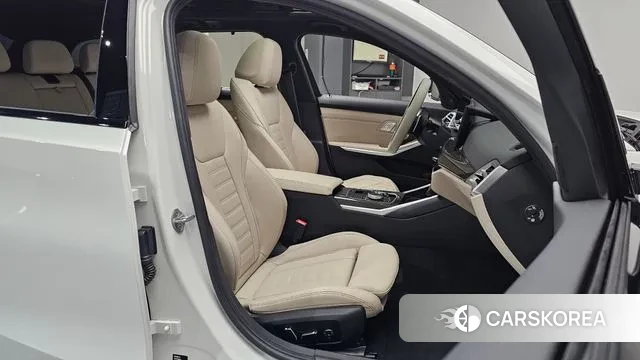 BMW 3 Series (G20) id 3648835 из Кореи 19