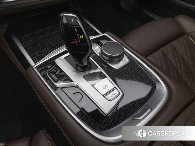 BMW 7 Series (G11) id 2975622 из Кореи 14