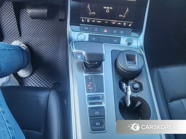 Audi A6 (C8) id 3879101 из Кореи 18