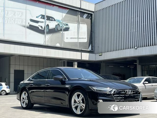 Audi A7L id 4261760 из Китая 14