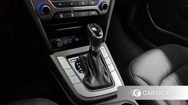 Hyundai Avante AD id 3460246 из Кореи 19