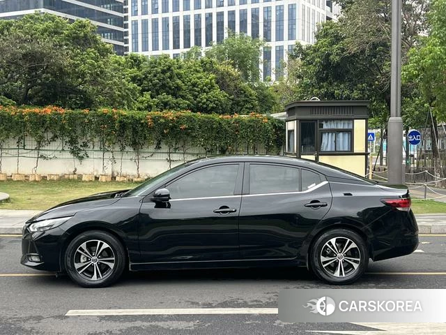 Nissan Xuan Yi id 4297854 из Китая 19