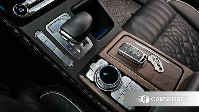 Genesis G90 id 3819986 из Кореи 19