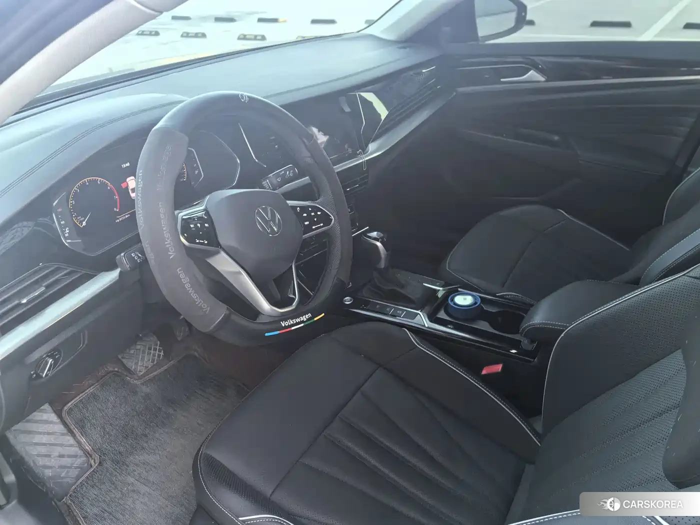 Volkswagen Passat id 4622785 из Китая 14