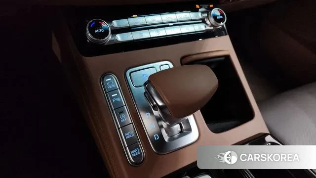 Genesis G90 id 3593282 из Кореи 19