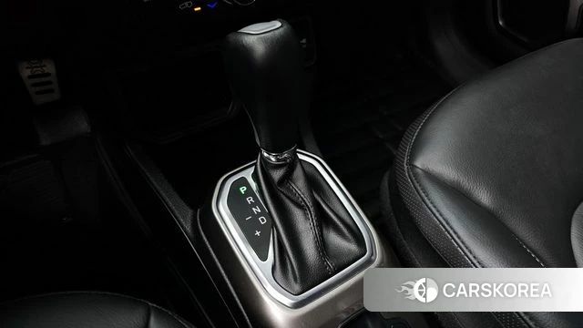 Jeep Renegade id 3852998 из Кореи 19