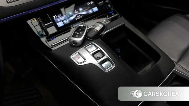 Hyundai The New Grandeur IG Hybrid id 4720953 из Кореи 32