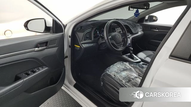 Hyundai Avante AD id 3834878 из Кореи 19