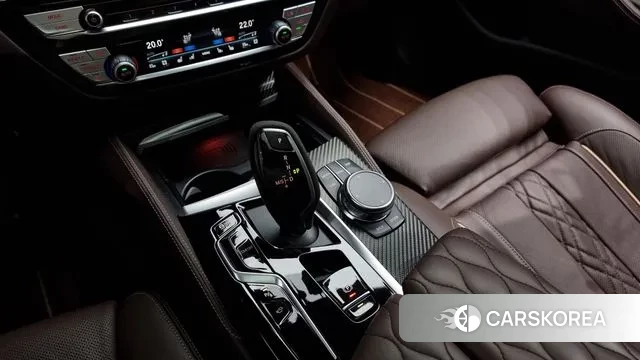 BMW 5 Series (G30) id 2984303 из Кореи 19