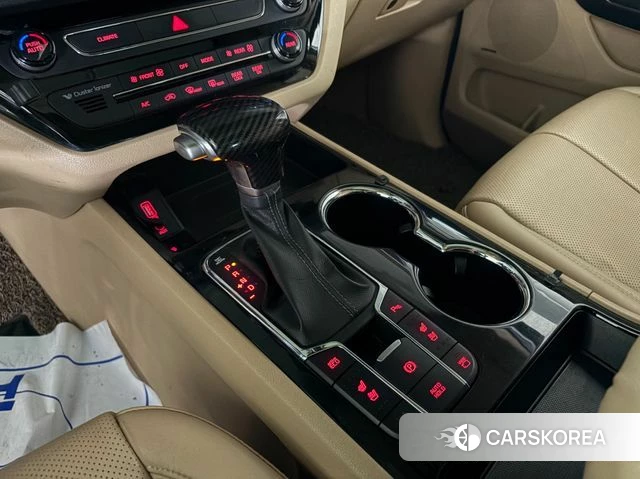 Kia The New Carnival id 4203868 из Кореи 17