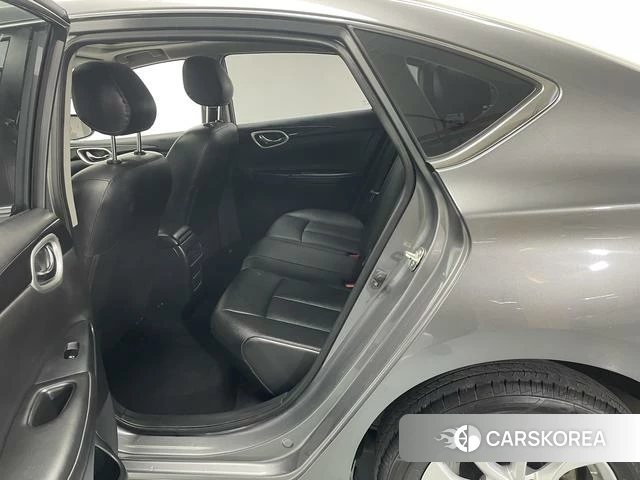 Nissan Xuan Yi id 4219271 из Китая 19