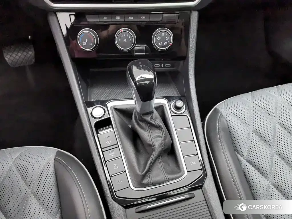 Volkswagen Sagitar id 4599832 из Китая 23