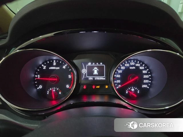 Kia All New Carnival id 3905961 из Кореи 19