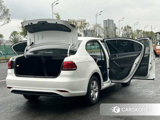 Volkswagen Lavida id 4256113 из Китая 22