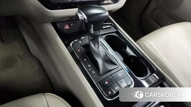 Kia All New Carnival id 3641833 из Кореи 19