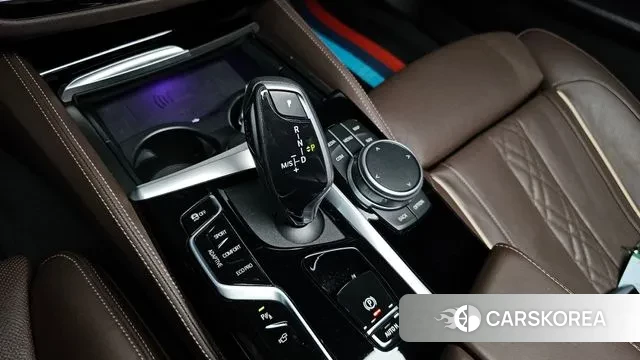 BMW 5 Series (G30) id 3539709 из Кореи 19