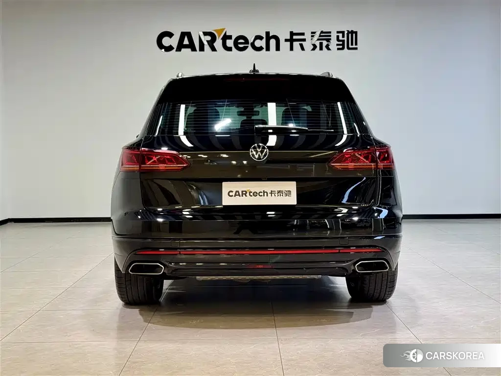 Volkswagen Touareg id 4577874 из Китая 28