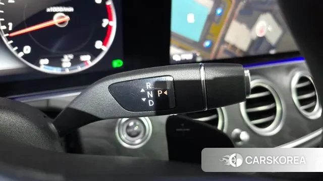 Mercedes-Benz E-Class W213 id 3753691 из Кореи 19