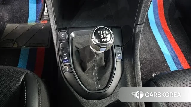 Hyundai Veloster (JS) id 3686969 из Кореи 19