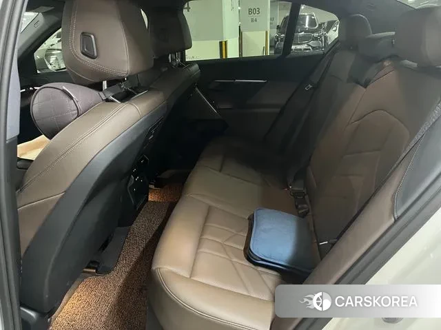 BMW 5 Series (G30) id 3398971 из Кореи 14