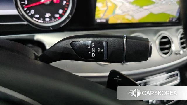 Mercedes-Benz E-Class W213 id 4638287 из Кореи 29