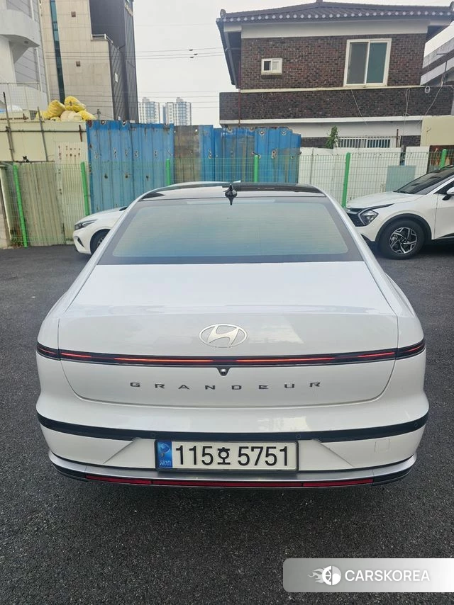 Hyundai Grandeur (GN7) id 4848123 из Кореи 10