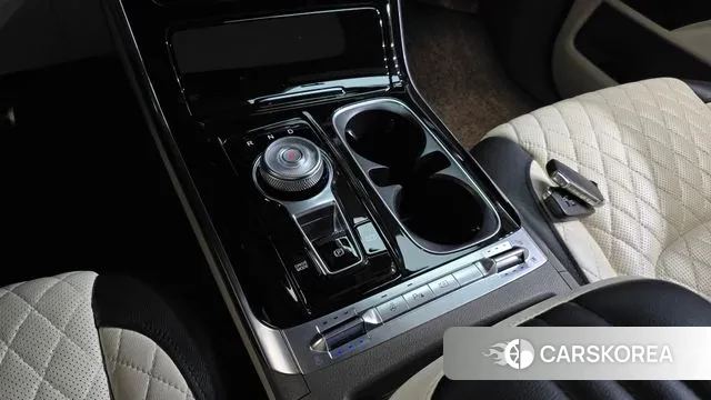 Kia Carnival 4th generation id 3301571 из Кореи 19