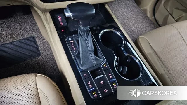 Kia The New Carnival id 3374756 из Кореи 19